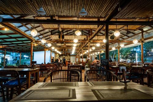 Restaurant, Onederz Koh Rong in Koh Rong