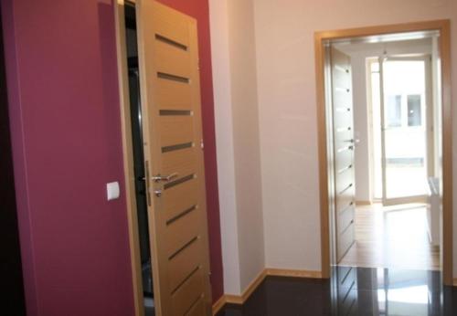 Apartment image 4