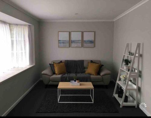 Gisborne large family home with wifi