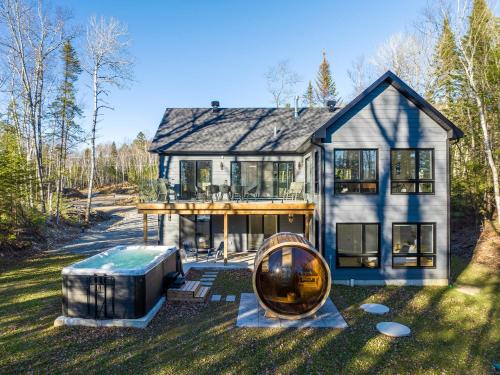 Brand New with Spa & Sauna - Le NaturO Spa