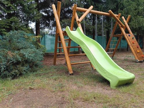 Zielony Zakątek nad Jeziorem (Zielony Zakatek nad Jeziorem) in Danowskie