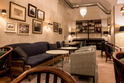 Hotel Midmost - main image