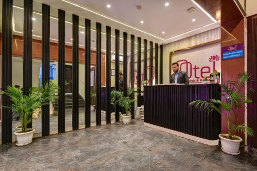 Lobby, Qotel Comfort AT Residency Kaushambi Anand Vihar in Ghaziabad