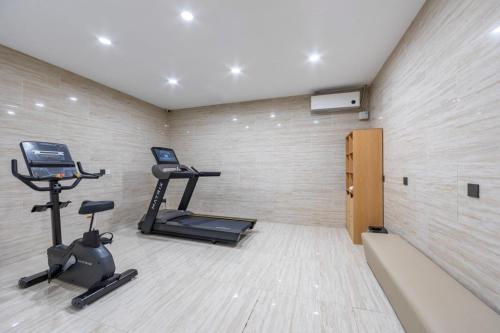 Ji Hotel Shanghai Changshou Road - Near Metro Line 13&14,Free Luggage Storage,English Service, Shanghai (Foto 7)