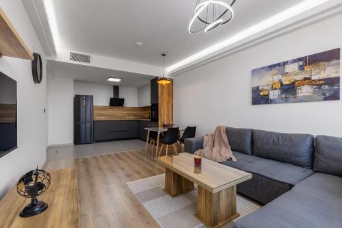 Cevahir Sky City 2BR Family APT, Fitness & Spa, Skopje (foto 9)