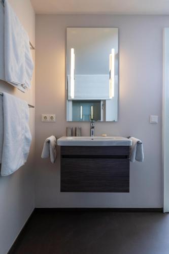 Bathroom, Luuvwai 6B in Keitum