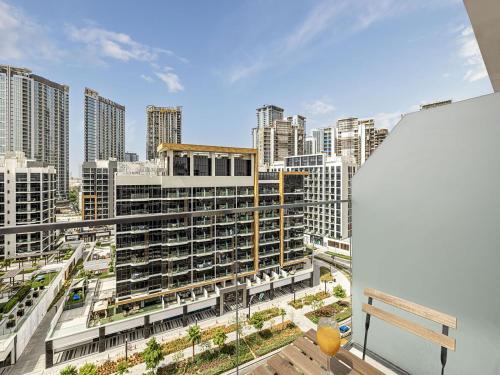 Livin' Holidays - Studio - Azizi Near Downtown, Dubai (Foto 8)