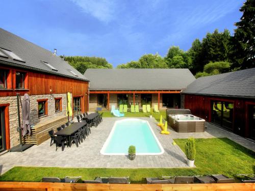 Villa with heated outdoor pool and sauna gîte à louer Spinafa