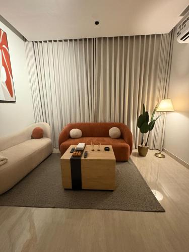 Dammam Luxury 1BR Suite Walk to Cafe&Supermarket 2-Star Single Room suite