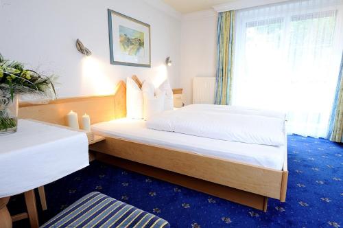 Hotel Garni Valülla – Ischgl, MO