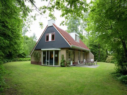  Holiday Home near Lemelerberg Nature Reserve, Unterkunft in Lemele