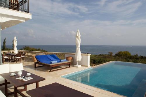 Anassa - image 8