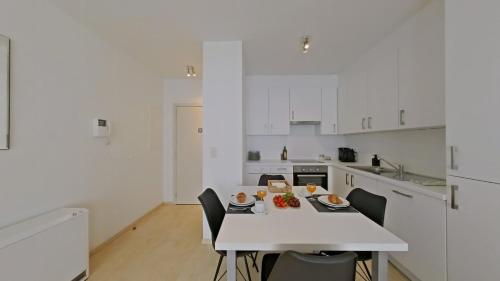 Stylish and practical 1BR apartment in Bruxelles-Ville, Brussels (photo 6)
