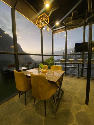 餐廳, Gumaan Resort  in 斯卡度