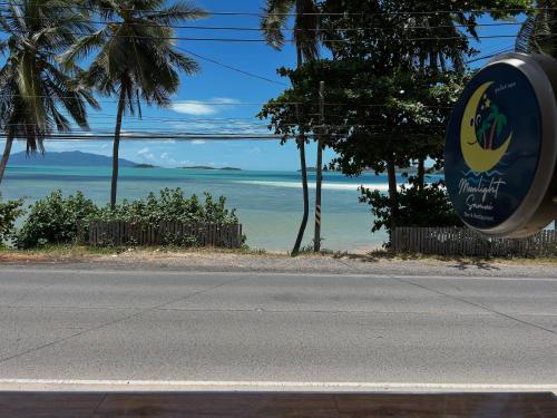 Moonlight Samui hotel and bar