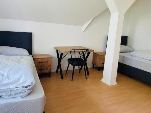 2 Bett Zimmer in Villa im Grunewald, Berlino (foto 9)