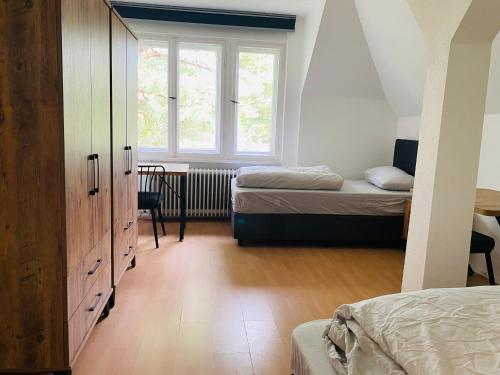 2 Bett Zimmer in Villa im Grunewald, Berlino (foto 10)