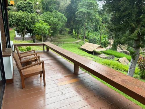 Mae Sa Valley Farm Stay Resort near Baan Tong Luang