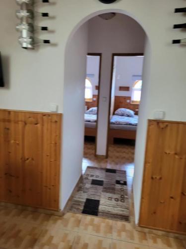 Sklep u Veselých - image 12