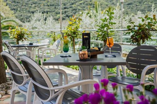 Pub/Lounge, MASLINICA Hedera Hotel in Rabac
