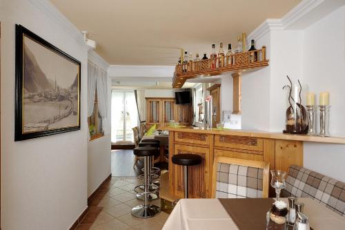 Hotel Garni Valülla – Ischgl, MO