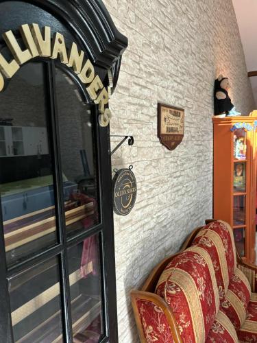 La chambre des secrets Perougien in Perouges