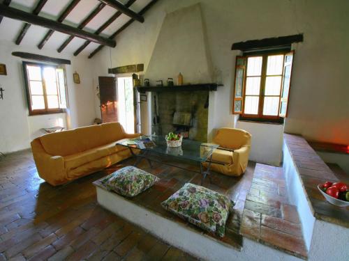 Mansion in Magione near Zocco Beach, Маджоне (фото 2)