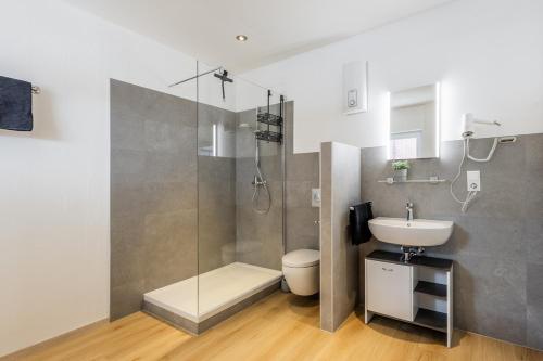 Ems-Suite 01 I City I WiFi I 4 Personen I Klimaanlage in Warendorf