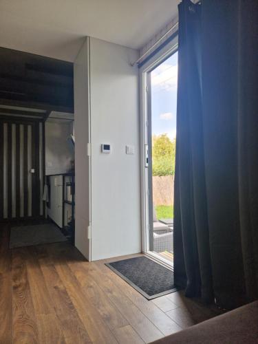 Tiny House Urlaub Ubernachtung in Munster Bei Dieburg
