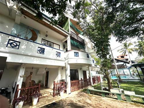 Negombo Orchid Villa - image 2
