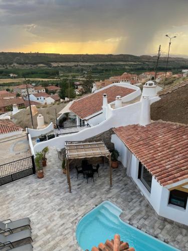 Cueva con vistas a Sierra Nevada en Alcudia de Guadix in Alcudia de Guadix