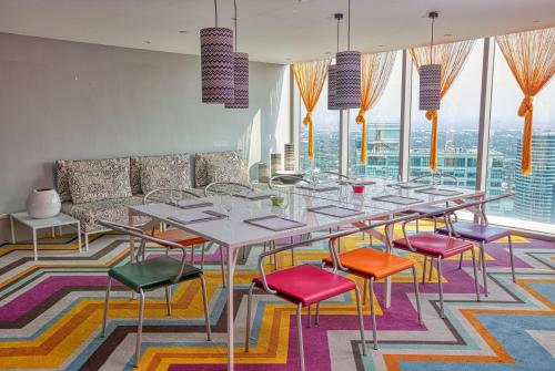 Amira Luxury at Novotel Suites Manila near Makati and BGC, Manila (photo 10)
