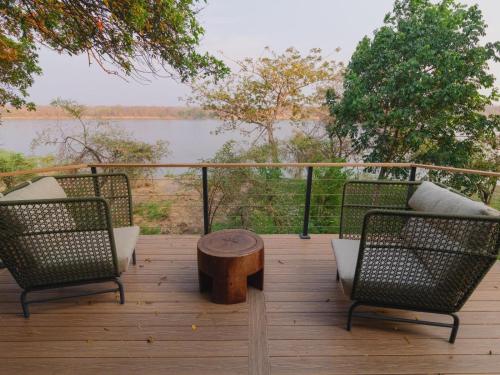 Balcó/terrassa, Nuyanaya River Camp in Mafuta