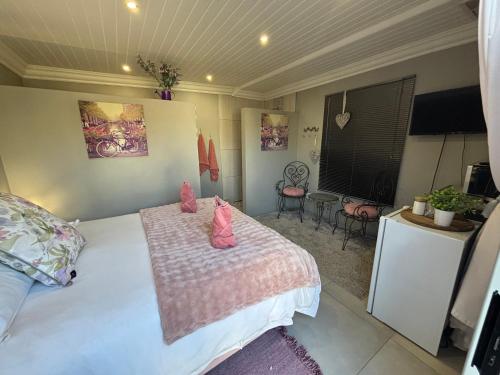 Stellies Accommodation - Room 2 in Keetmanshoop