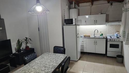 Alojamiento Chamigo near General Enrique Mosconi International Airport