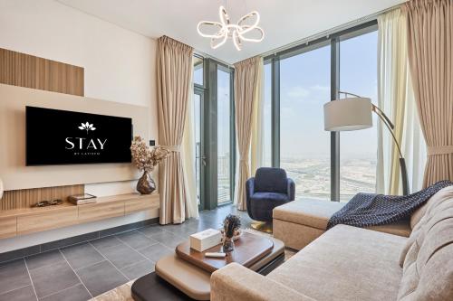 STAY BY LATINEM Luxury 2BR Plus Study Holiday Home CB 3312 Near Burj Khalifa, Dubai (photo 3)