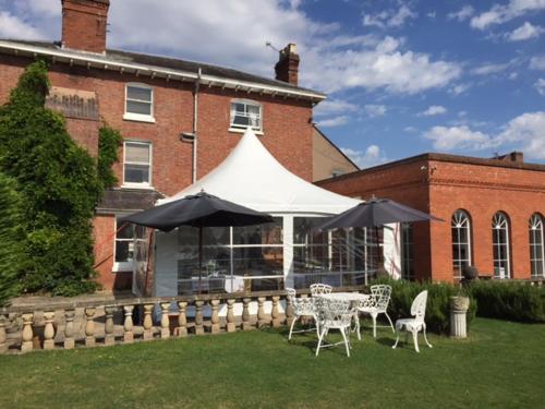 Aylestone Court - image 12