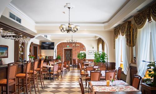 Hotel Polonia - image 11
