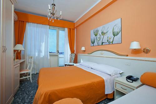 Hotel Hollywood 3