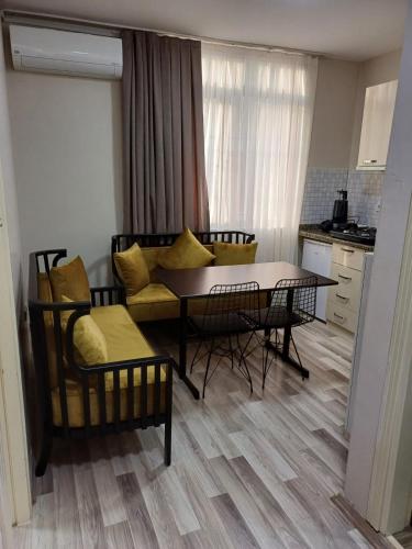 15 minutes walk from Grand Bazaar