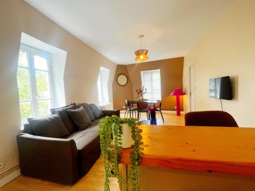 Novita - appartement 4 personnes - check in h24 - wifi, Lione