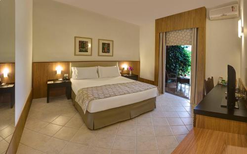 1 double bed