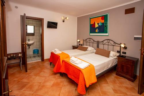 Hotel Neapolis, Naples (photo 9)