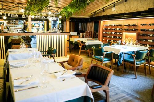 Boutique Hotel Aviator - image 2