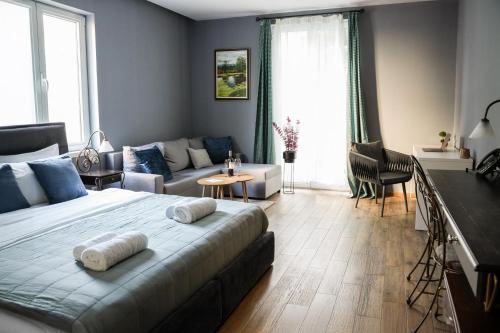 Boutique Hotel Aviator - image 3