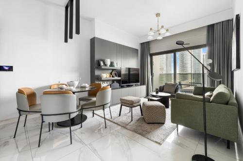 1BR plus Study MAG 318 Canal View Business Bay, Dubaj (fotografie 8)
