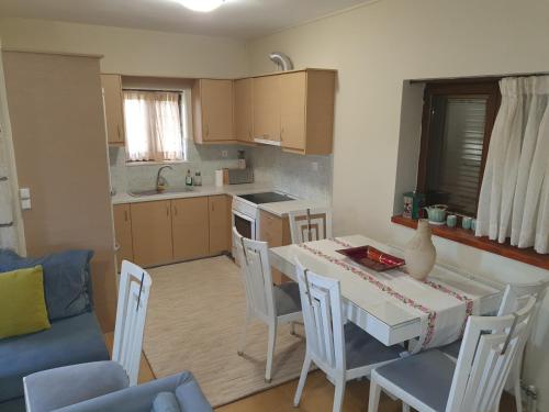 Cocina, Erini House in Kalavryta