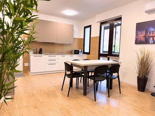 Maestrale - Elegant Apartment in อูดิเน่