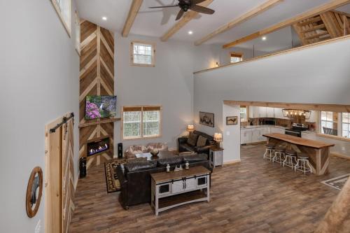 Crider Creek Manor in Stony Fork, USA