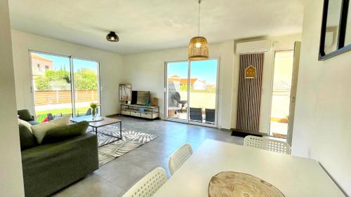 Le Cabes - Climatisation - BBQ -Terrasse & Jardin- Free Parking 2 places-WIFI - Télétravail - SudSéjourConciergerie, Cabestany (fotografie 9)
